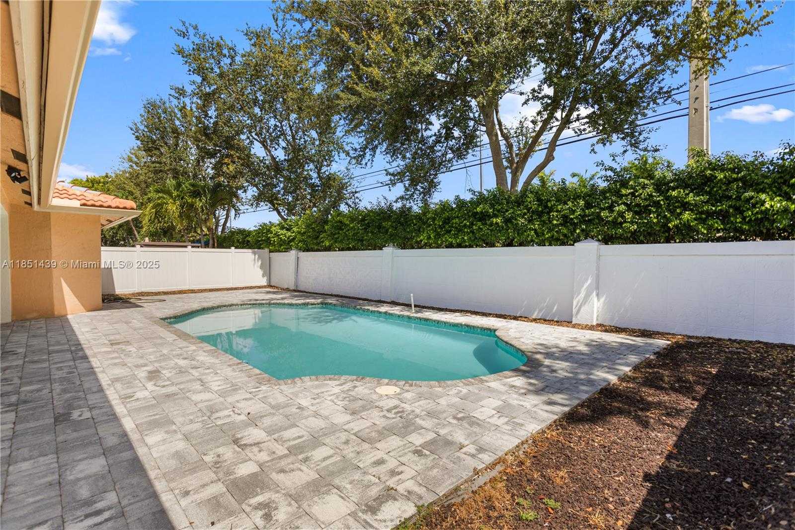 Small Image of 14321 SOUTH WEST 33RD CT, Miramar Number 44