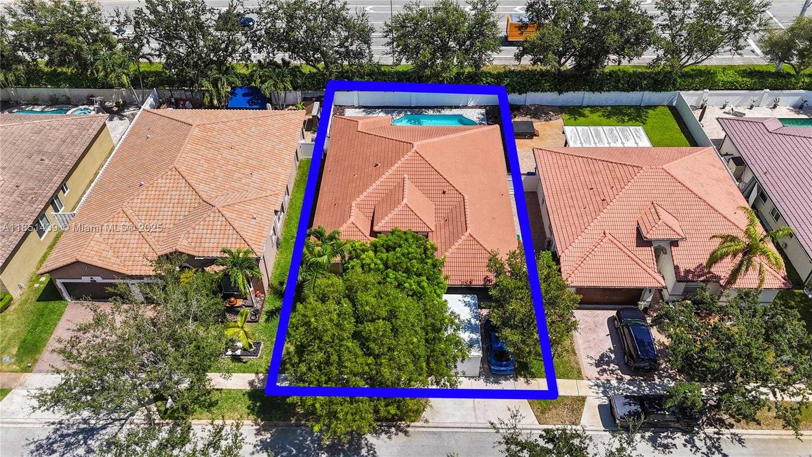 Small Image of 14321 SOUTH WEST 33RD CT, Miramar Number 47