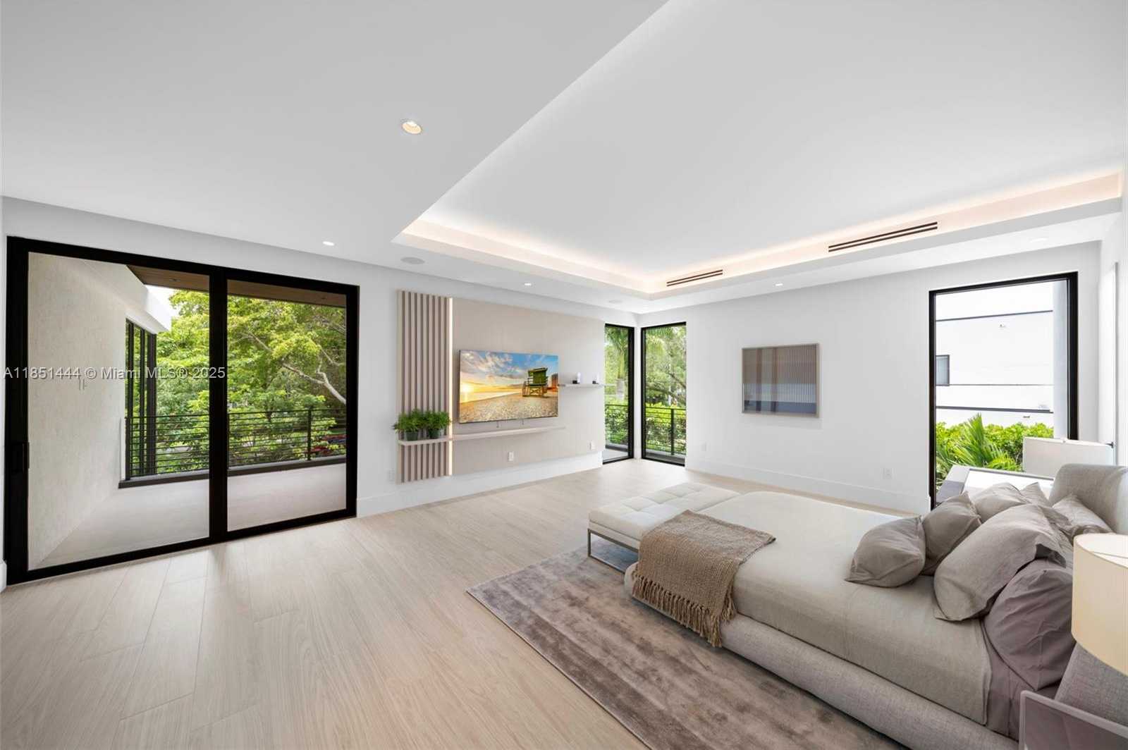 Small Image of 5230 SOUTH WEST 76TH ST, Miami Number 25