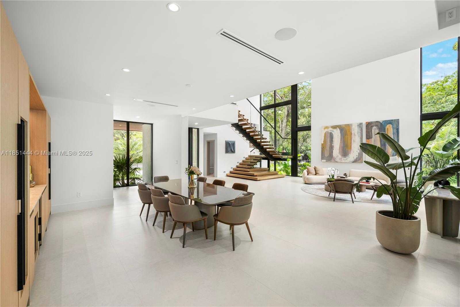 Small Image of 5230 SOUTH WEST 76TH ST, Miami Number 3