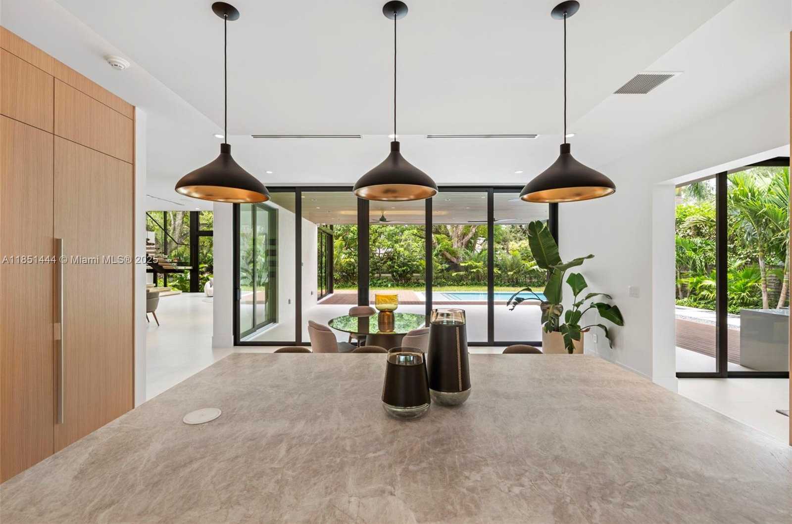 Small Image of 5230 SOUTH WEST 76TH ST, Miami Number 46