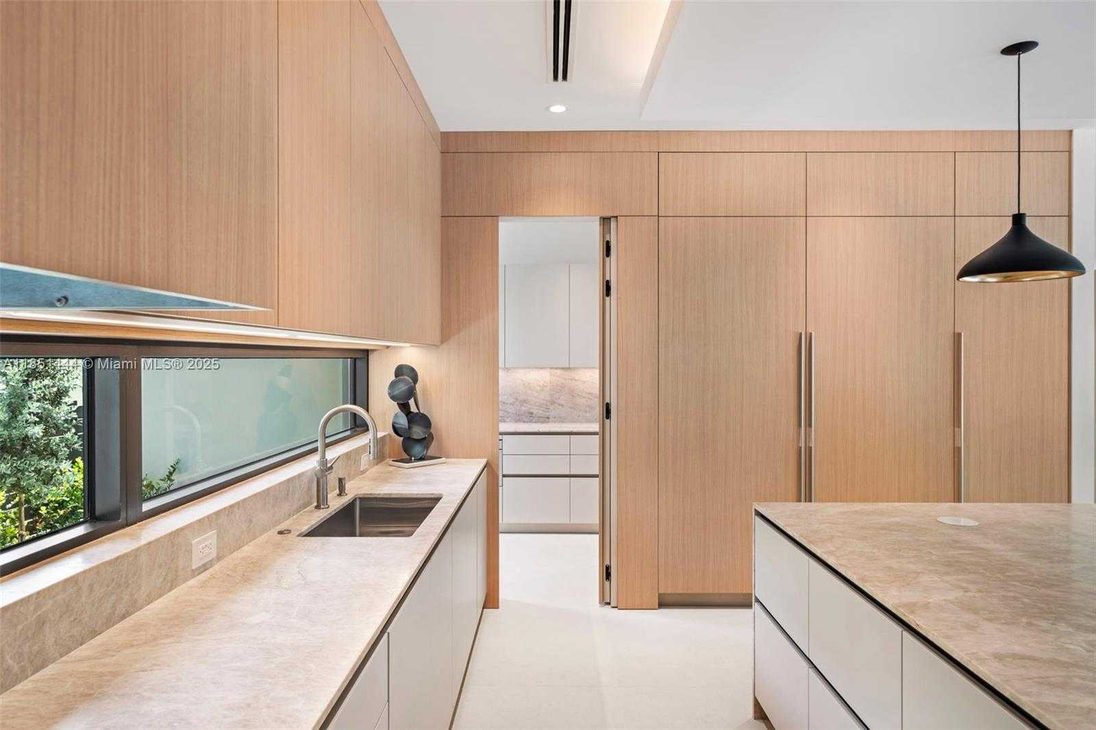 Small Image of 5230 SOUTH WEST 76TH ST, Miami Number 49