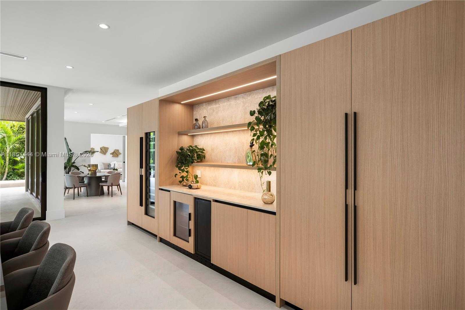 Small Image of 5230 SOUTH WEST 76TH ST, Miami Number 5