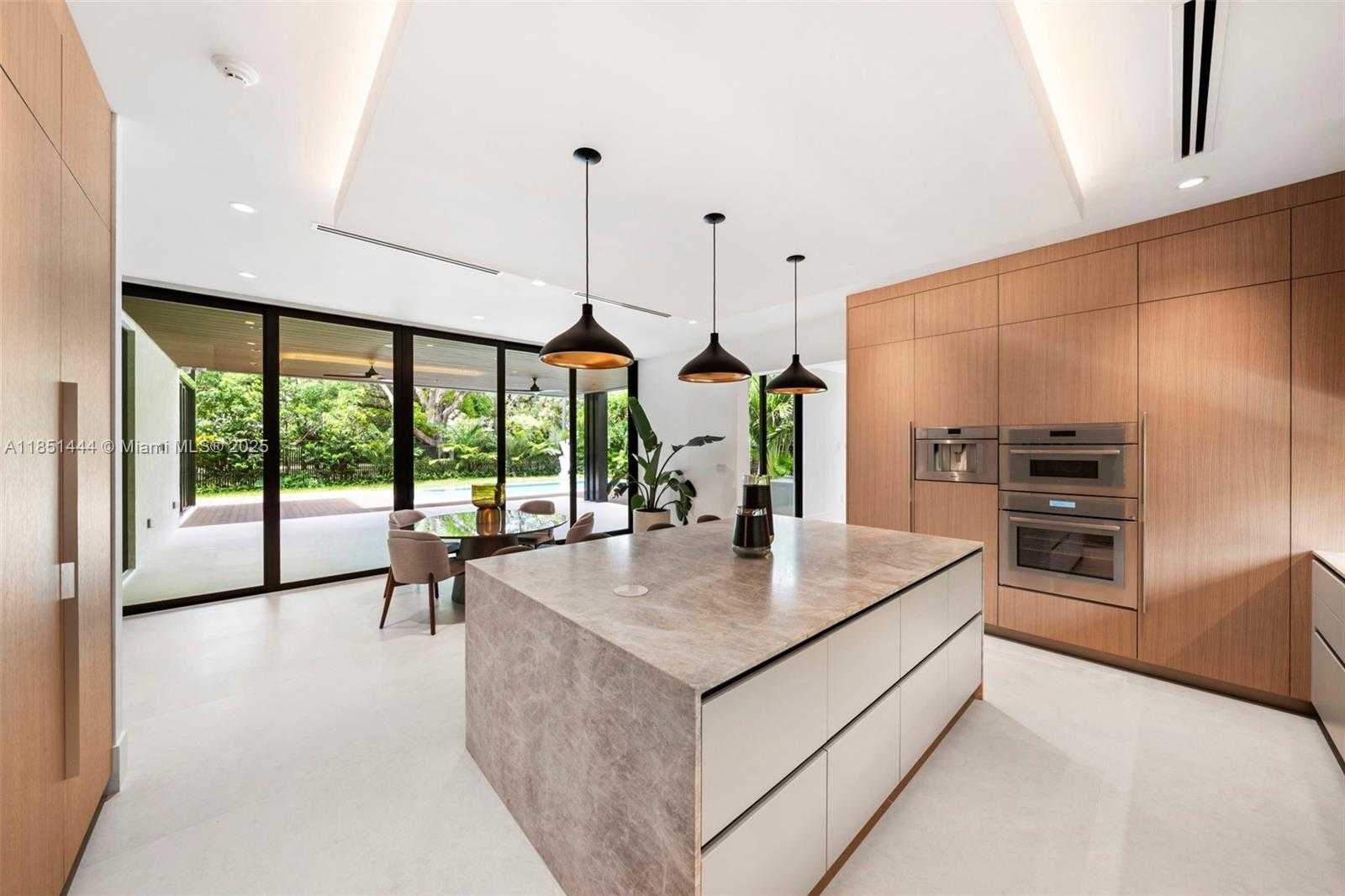 Small Image of 5230 SOUTH WEST 76TH ST, Miami Number 52