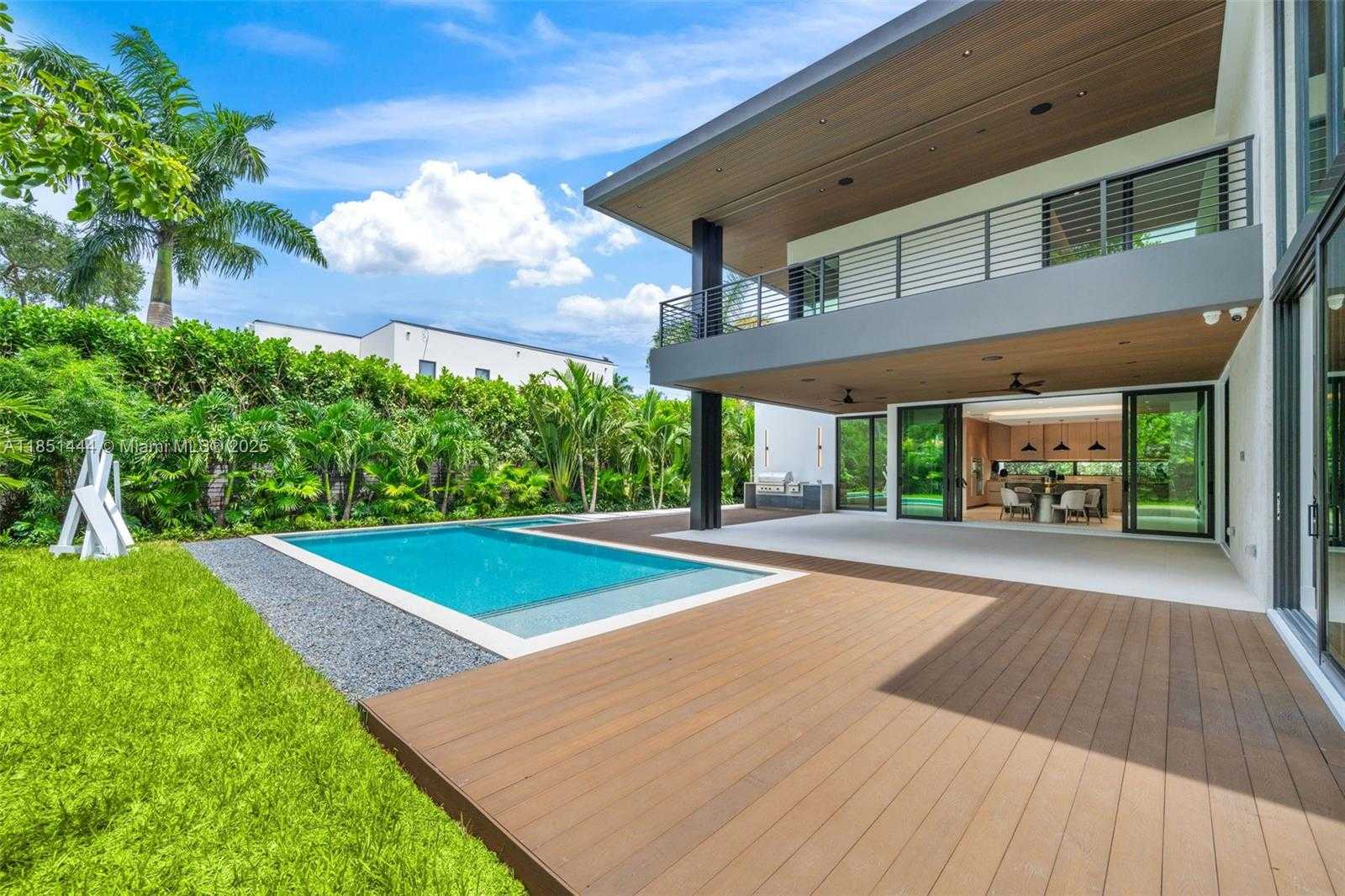 Small Image of 5230 SOUTH WEST 76TH ST, Miami Number 56