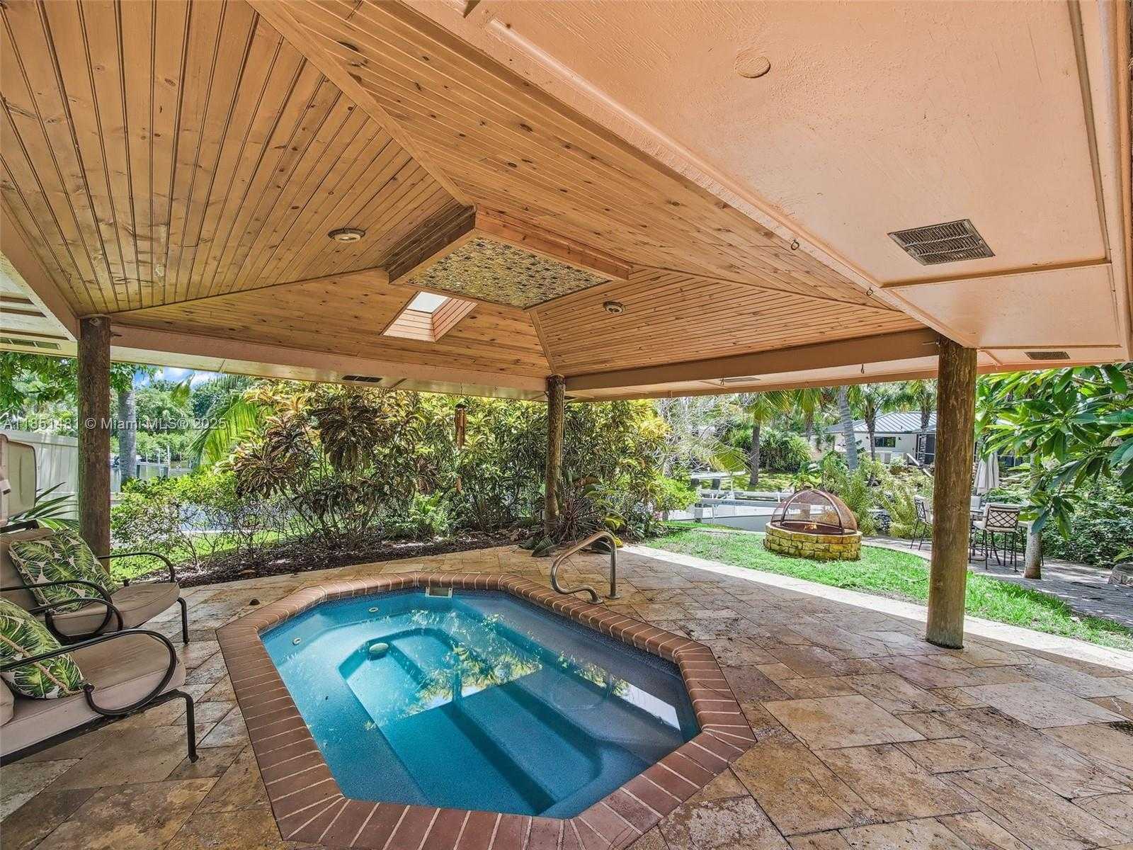 Small Image of 1338 SOUTH WEST EVERGREEN LN, Palm City Number 12