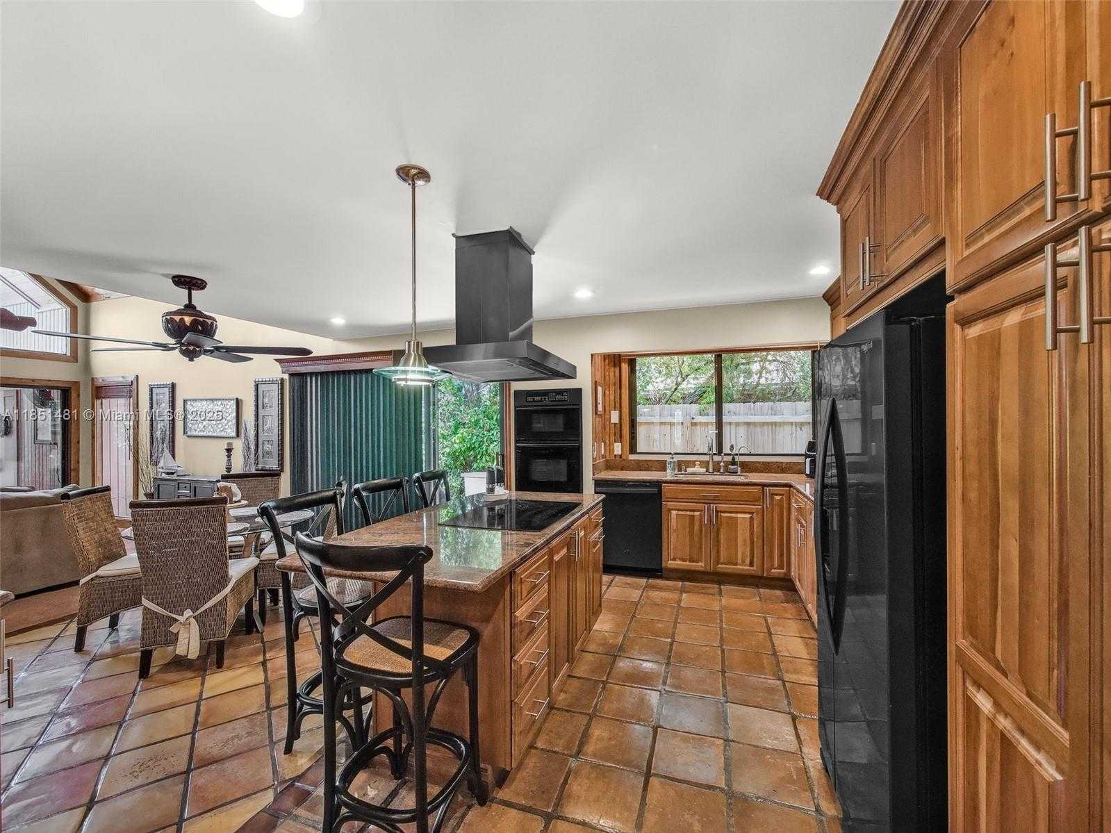 Small Image of 1338 SOUTH WEST EVERGREEN LN, Palm City Number 6