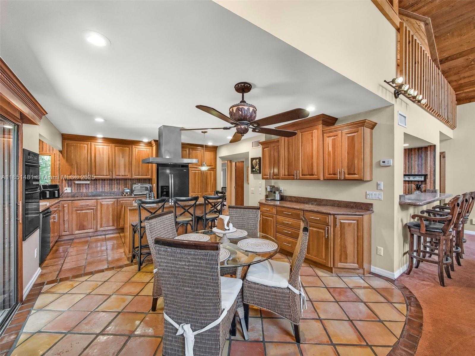 Small Image of 1338 SOUTH WEST EVERGREEN LN, Palm City Number 7