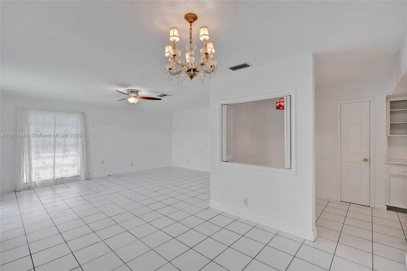 Small Image of 7200 EAST TROPICAL WAY, Plantation Number 20
