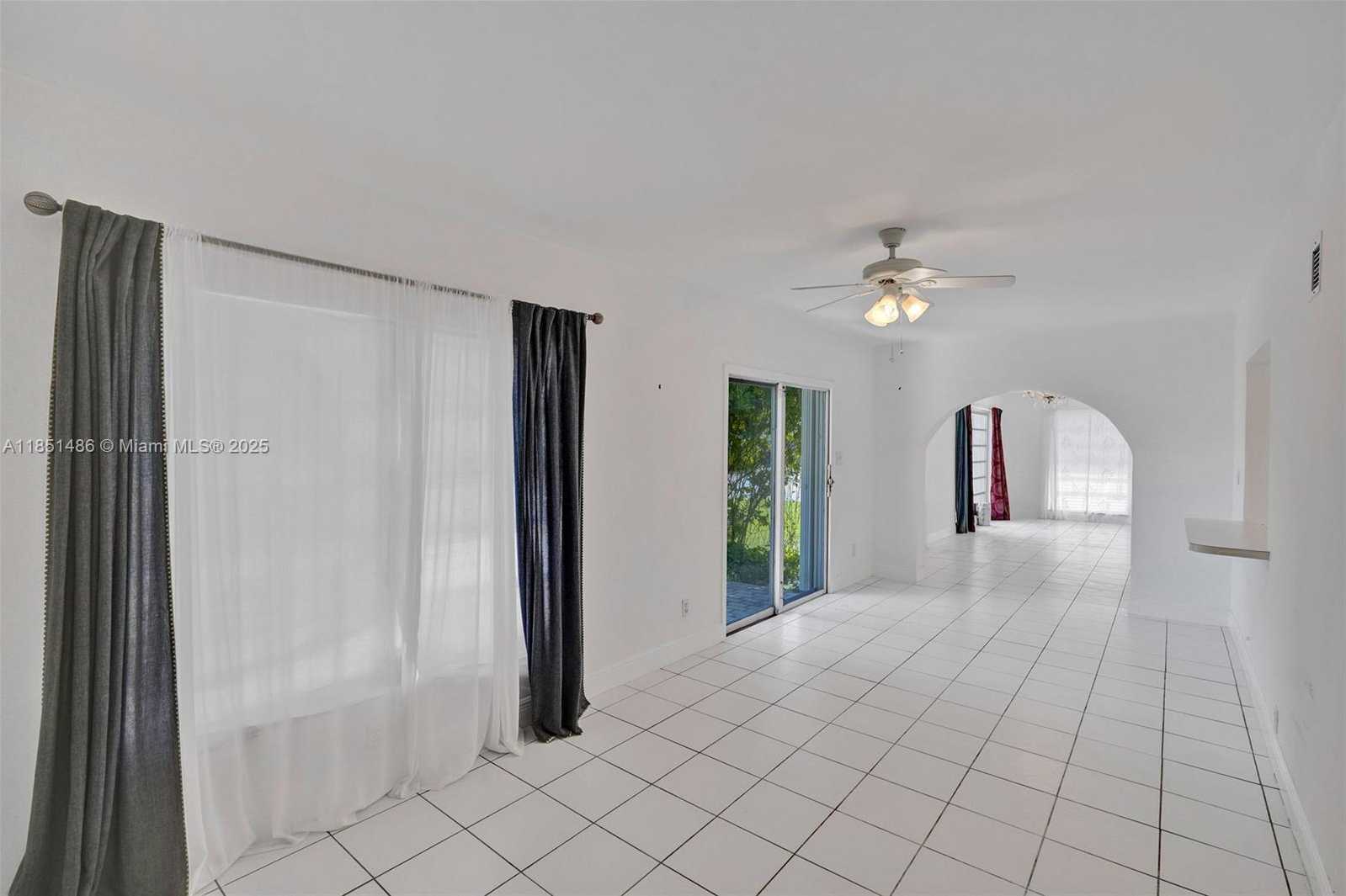 Small Image of 7200 EAST TROPICAL WAY, Plantation Number 21