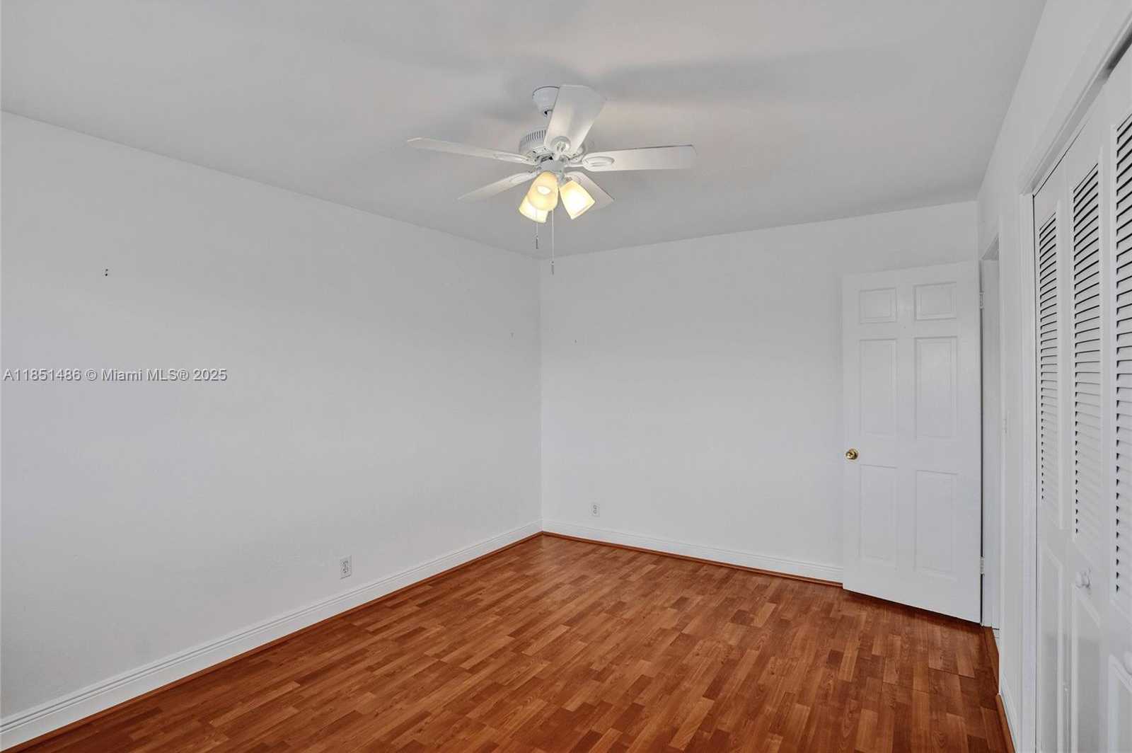 Small Image of 7200 EAST TROPICAL WAY, Plantation Number 43
