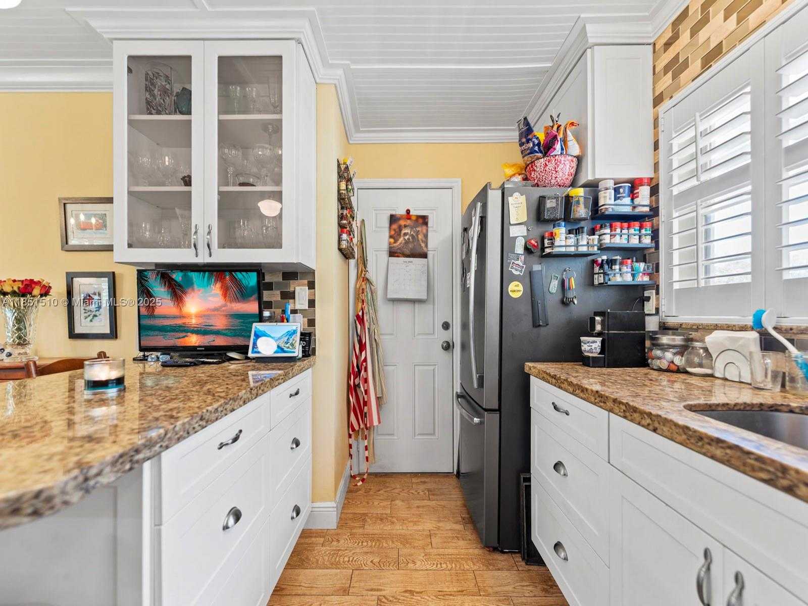 Small Image of 19630 STERLING DR, Cutler Bay Number 13