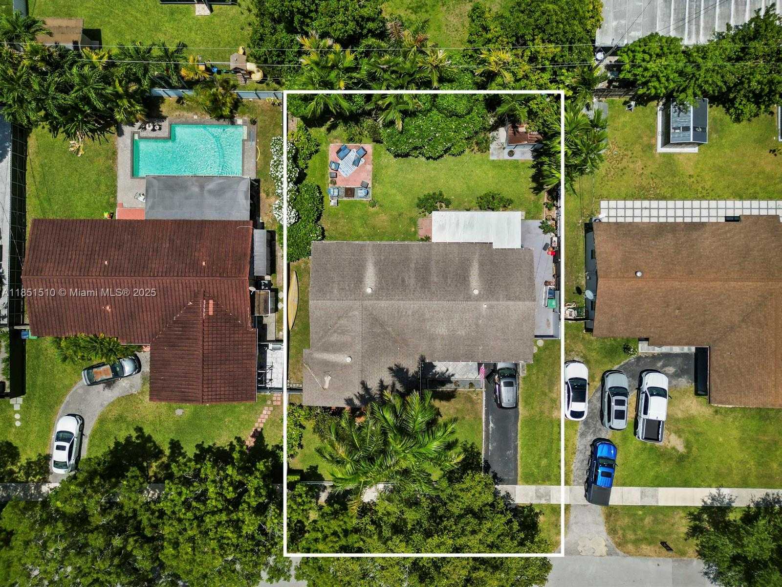 Small Image of 19630 STERLING DR, Cutler Bay Number 31