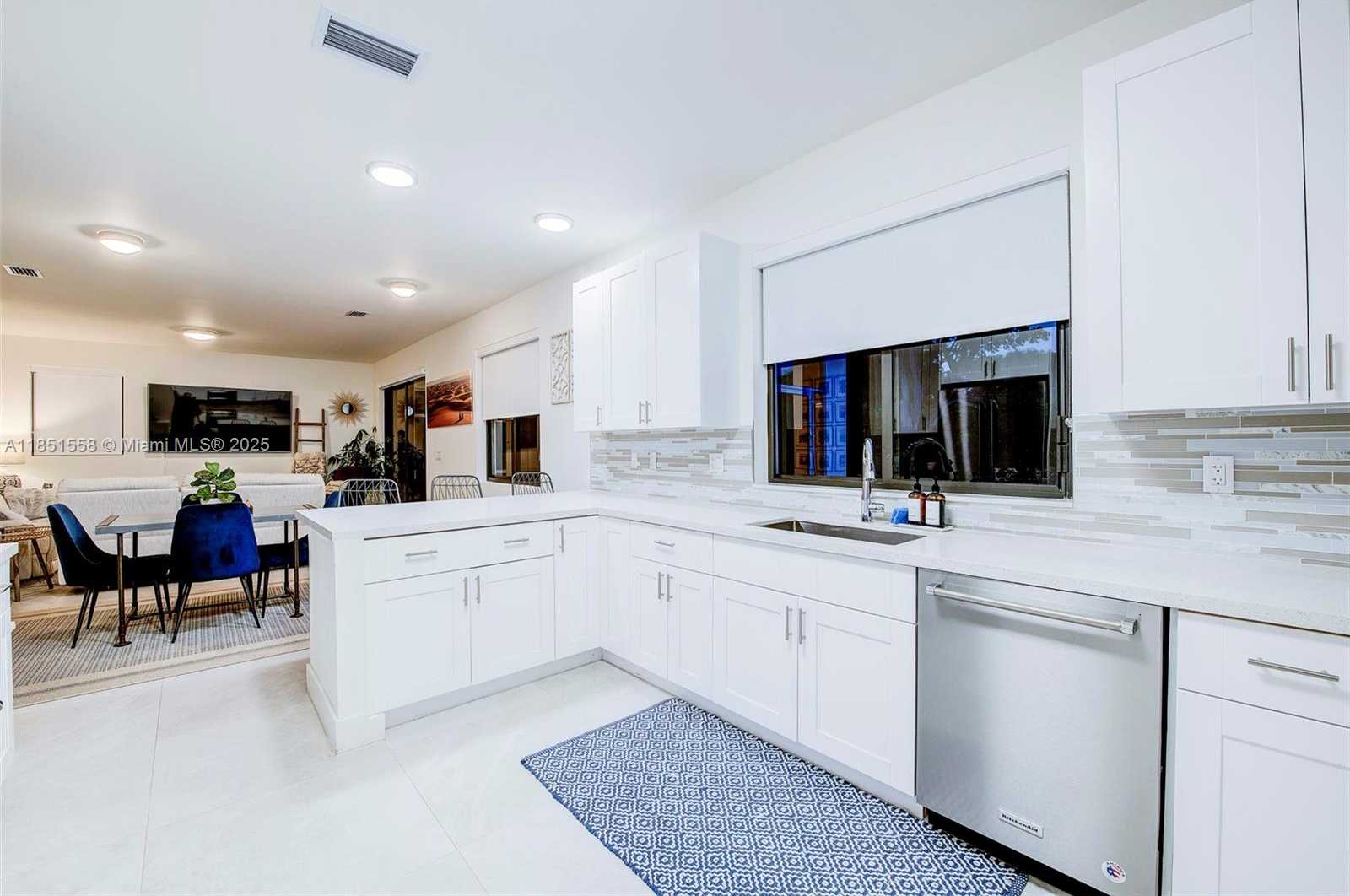 Small Image of 9220 SOUTH WEST 170TH ST, Palmetto Bay Number 15