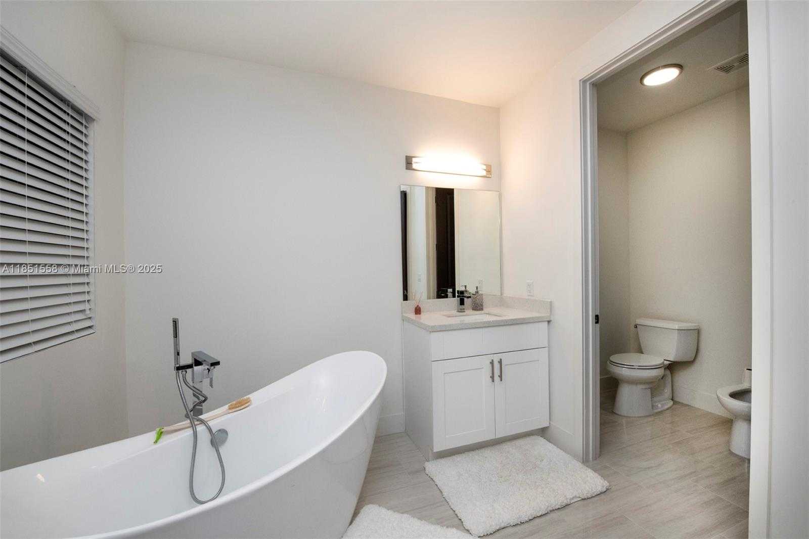 Small Image of 9220 SOUTH WEST 170TH ST, Palmetto Bay Number 20