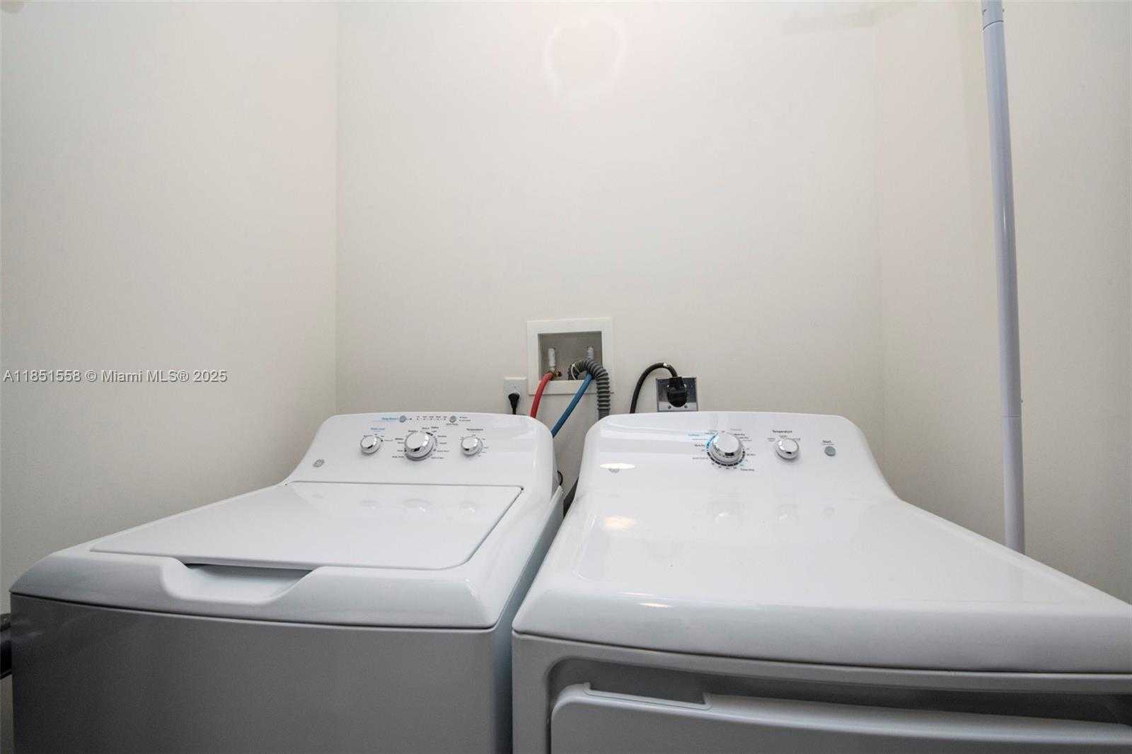 Small Image of 9220 SOUTH WEST 170TH ST, Palmetto Bay Number 25