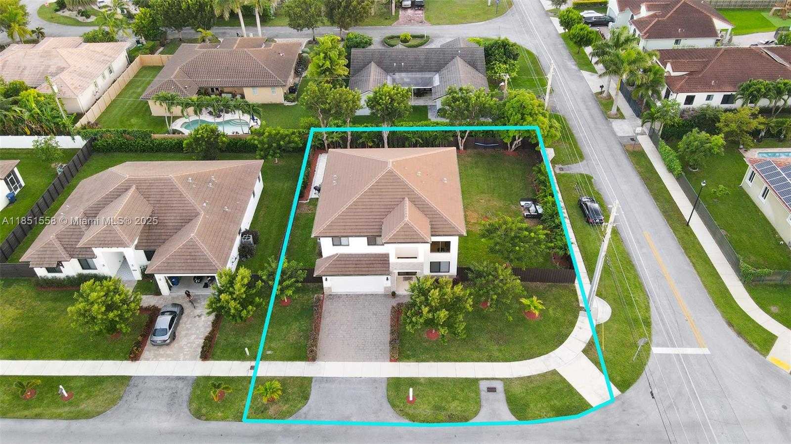 Small Image of 9220 SOUTH WEST 170TH ST, Palmetto Bay Number 36