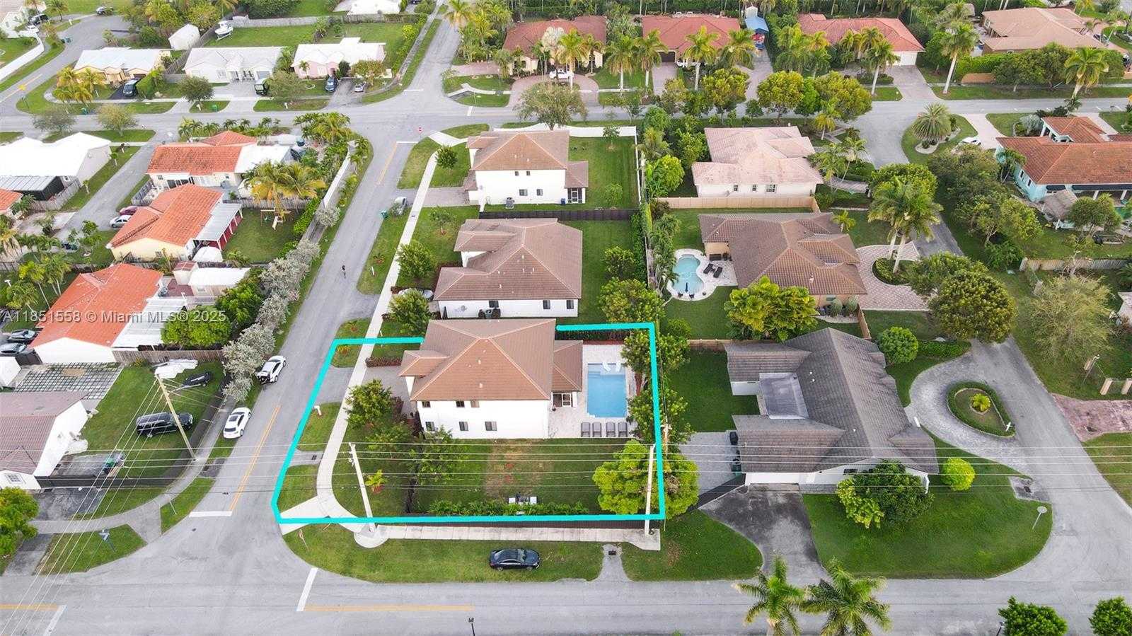 Small Image of 9220 SOUTH WEST 170TH ST, Palmetto Bay Number 37