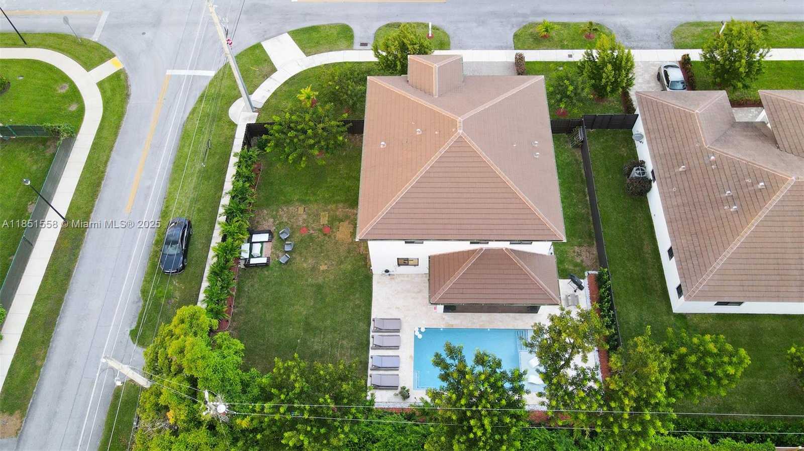 Small Image of 9220 SOUTH WEST 170TH ST, Palmetto Bay Number 40