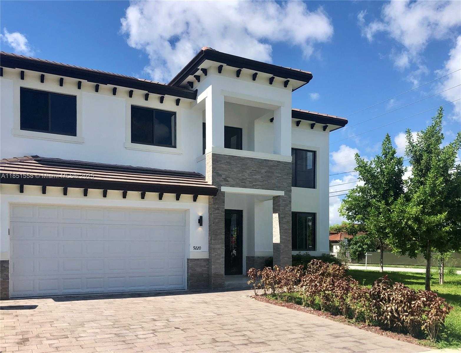 Small Image of 9220 SOUTH WEST 170TH ST, Palmetto Bay Number 41