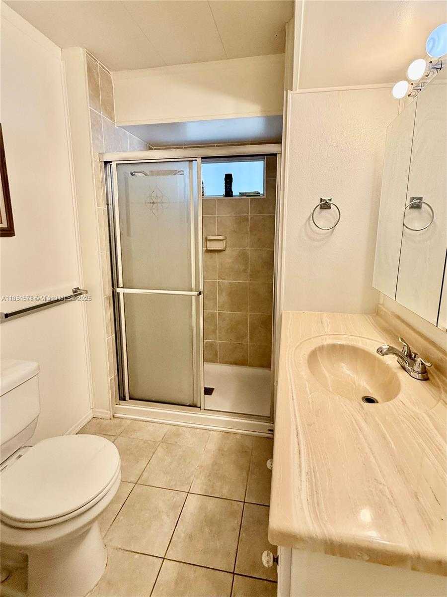 Small Image of 1920 SOUTH WEST 84TH AVE, Davie Number 15