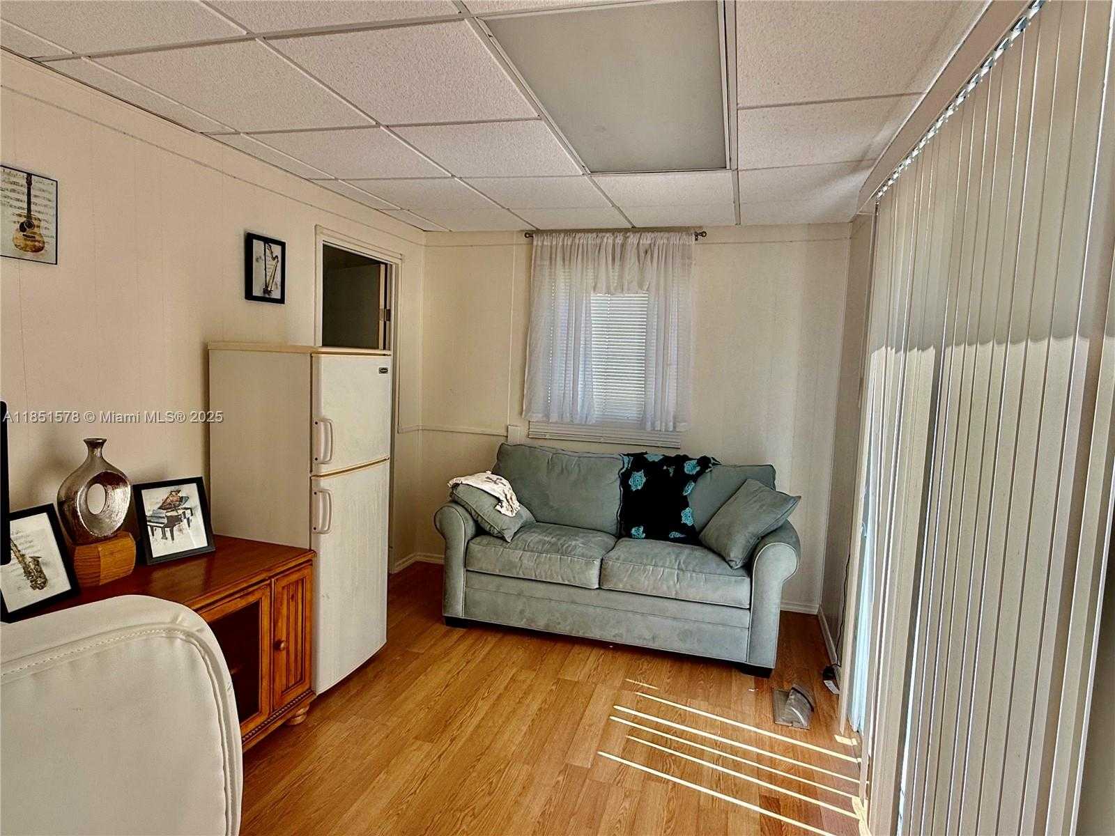 Small Image of 1920 SOUTH WEST 84TH AVE, Davie Number 19