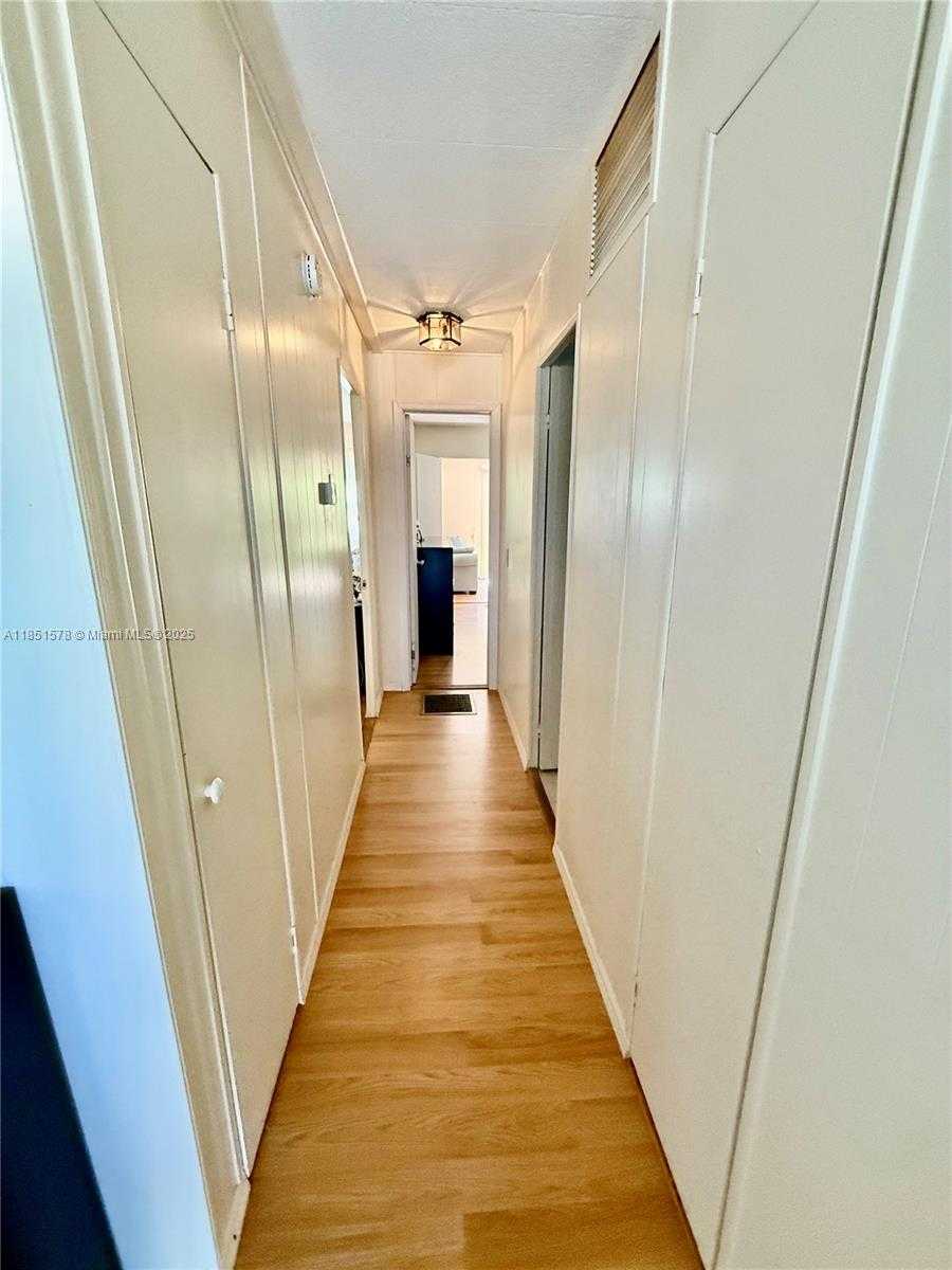 Small Image of 1920 SOUTH WEST 84TH AVE, Davie Number 6