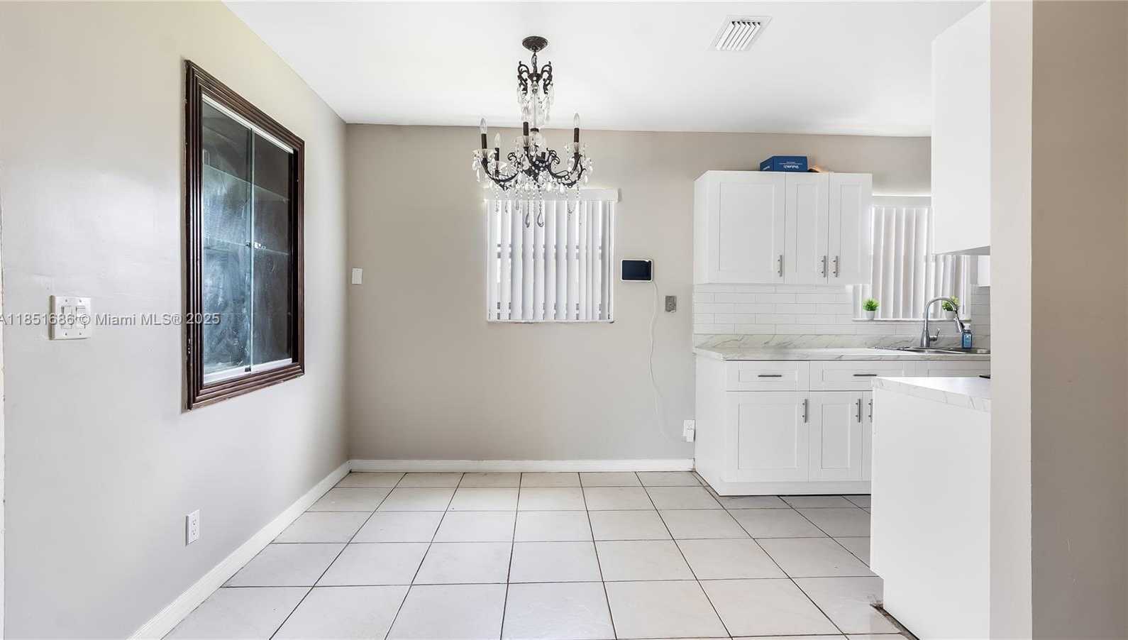 Small Image of 6528 SOUTH WEST 26TH ST, Miramar Number 10