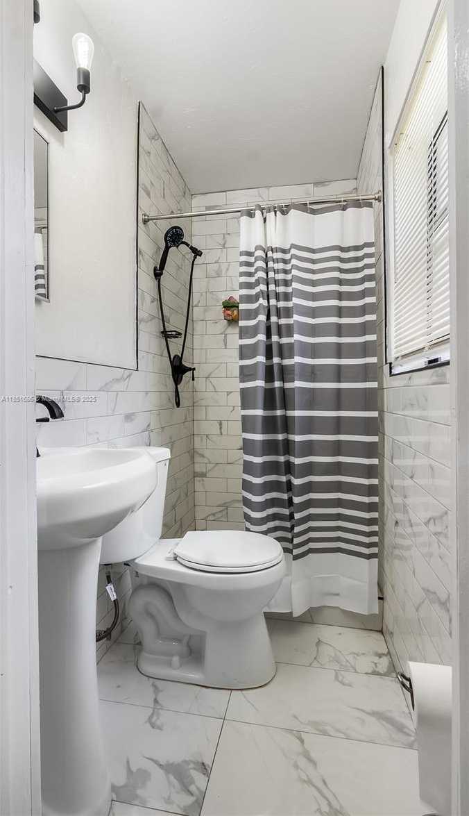 Small Image of 6528 SOUTH WEST 26TH ST, Miramar Number 17