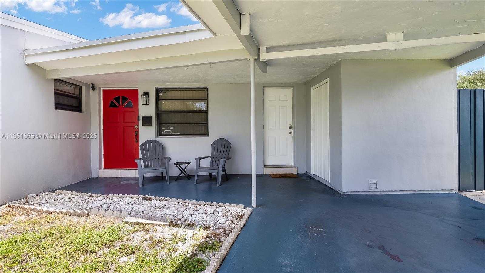Small Image of 6528 SOUTH WEST 26TH ST, Miramar Number 3