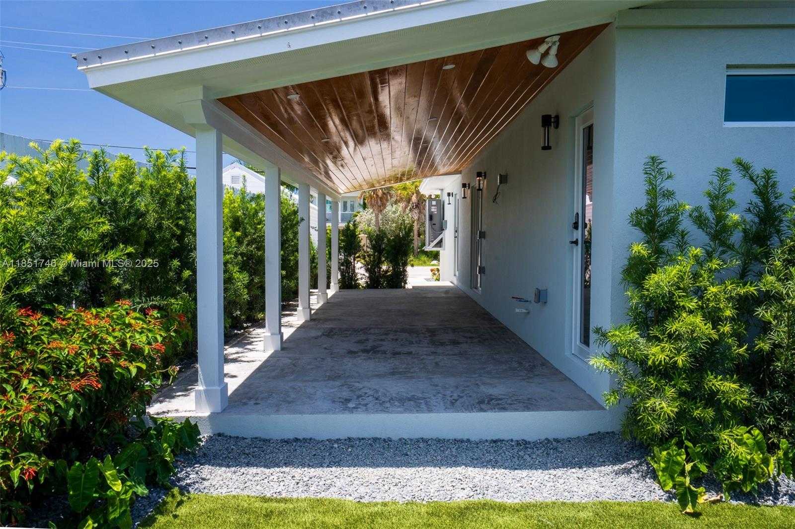 Small Image of 30 KEY HAVEN RD, Key West Number 21