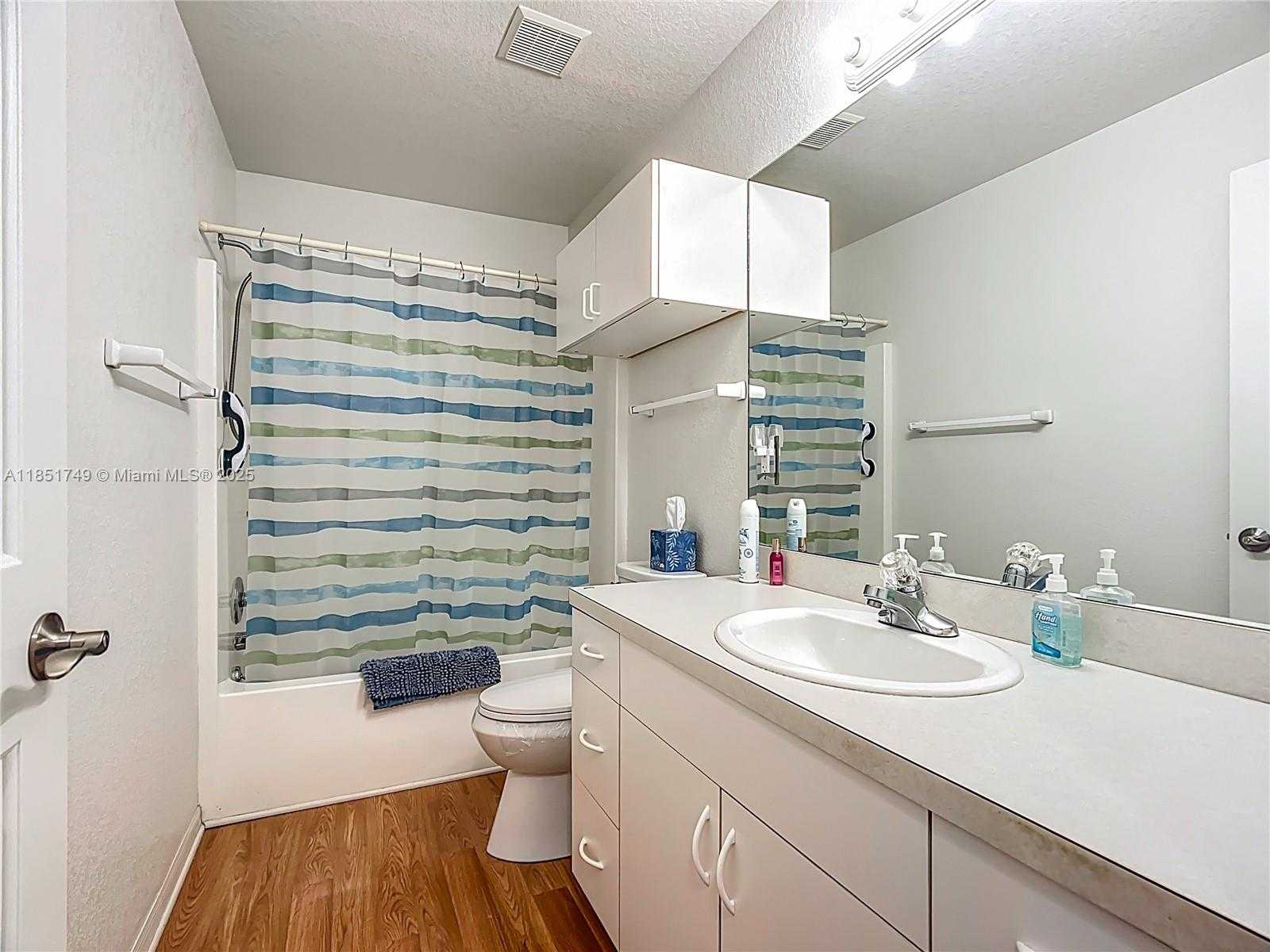 Small Image of 7040 TAMARIND, Lake Wales Number 16