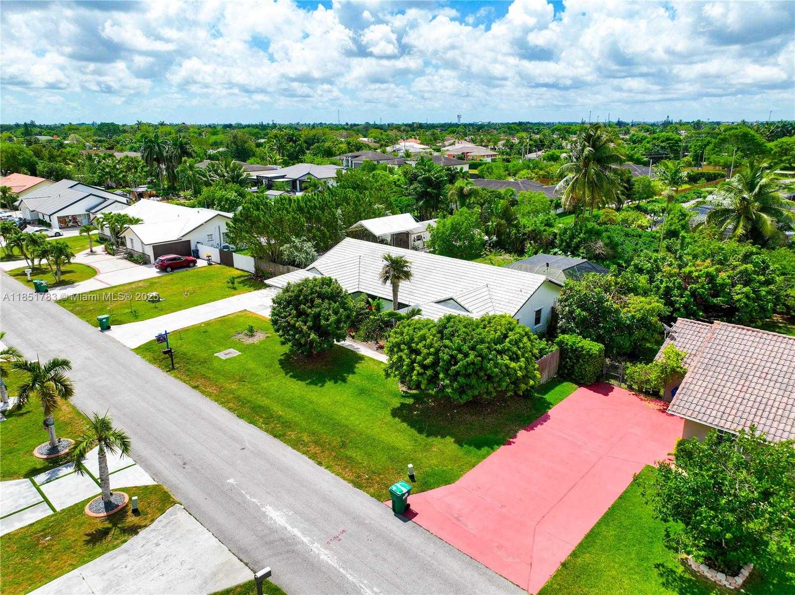 Small Image of 18830 SOUTH WEST 294TH TER, Homestead Number 50