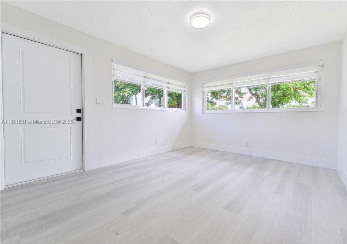 Small Image of 1026 WEST 32ND ST, Hialeah Number 14