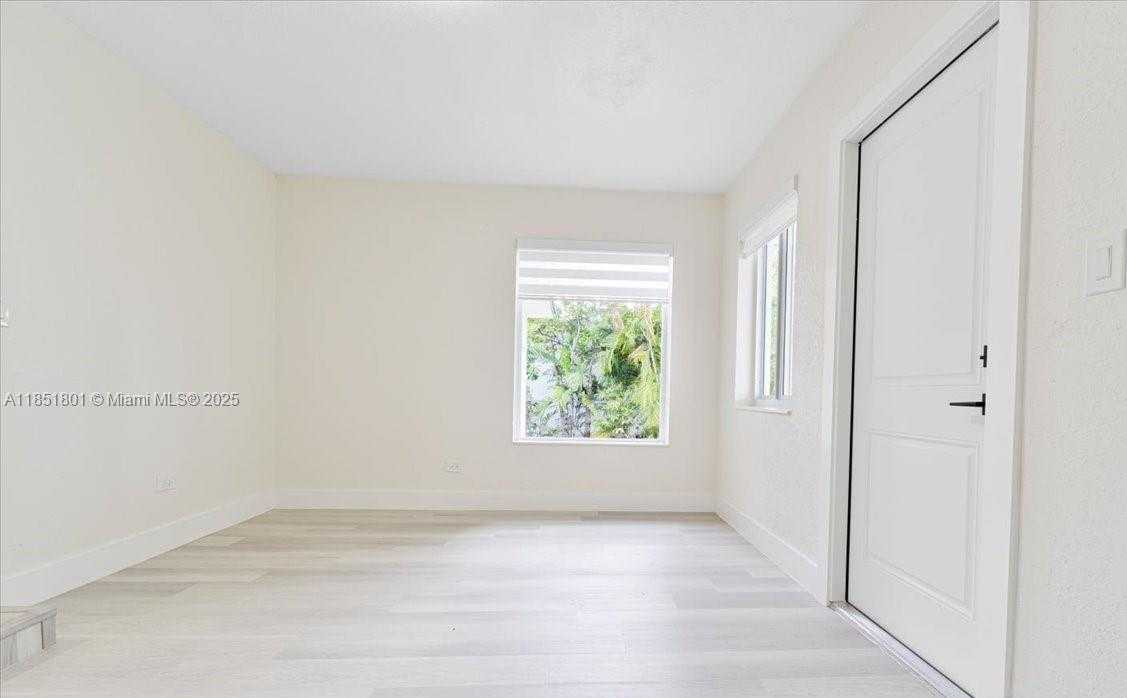 Small Image of 1026 WEST 32ND ST, Hialeah Number 19