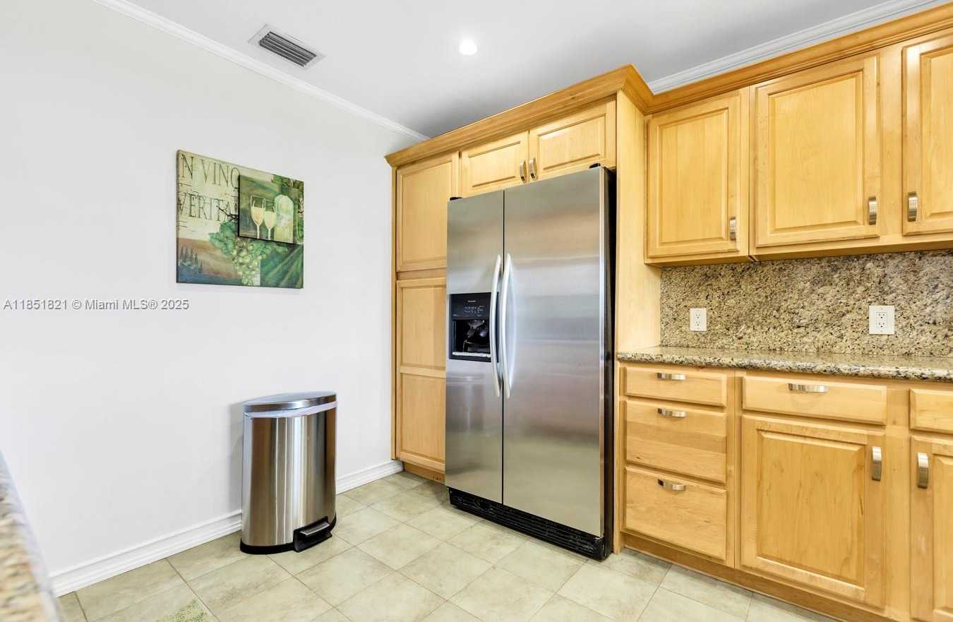 Small Image of 8941 NORTH WEST 25TH CT, Sunrise Number 15