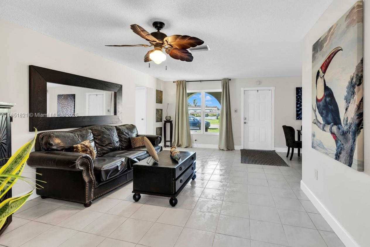 Small Image of 8941 NORTH WEST 25TH CT, Sunrise Number 2