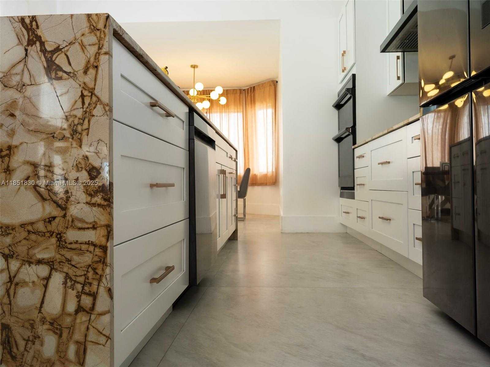 Small Image of 2931 SOUTH WEST 117TH AVE, Miami Number 11