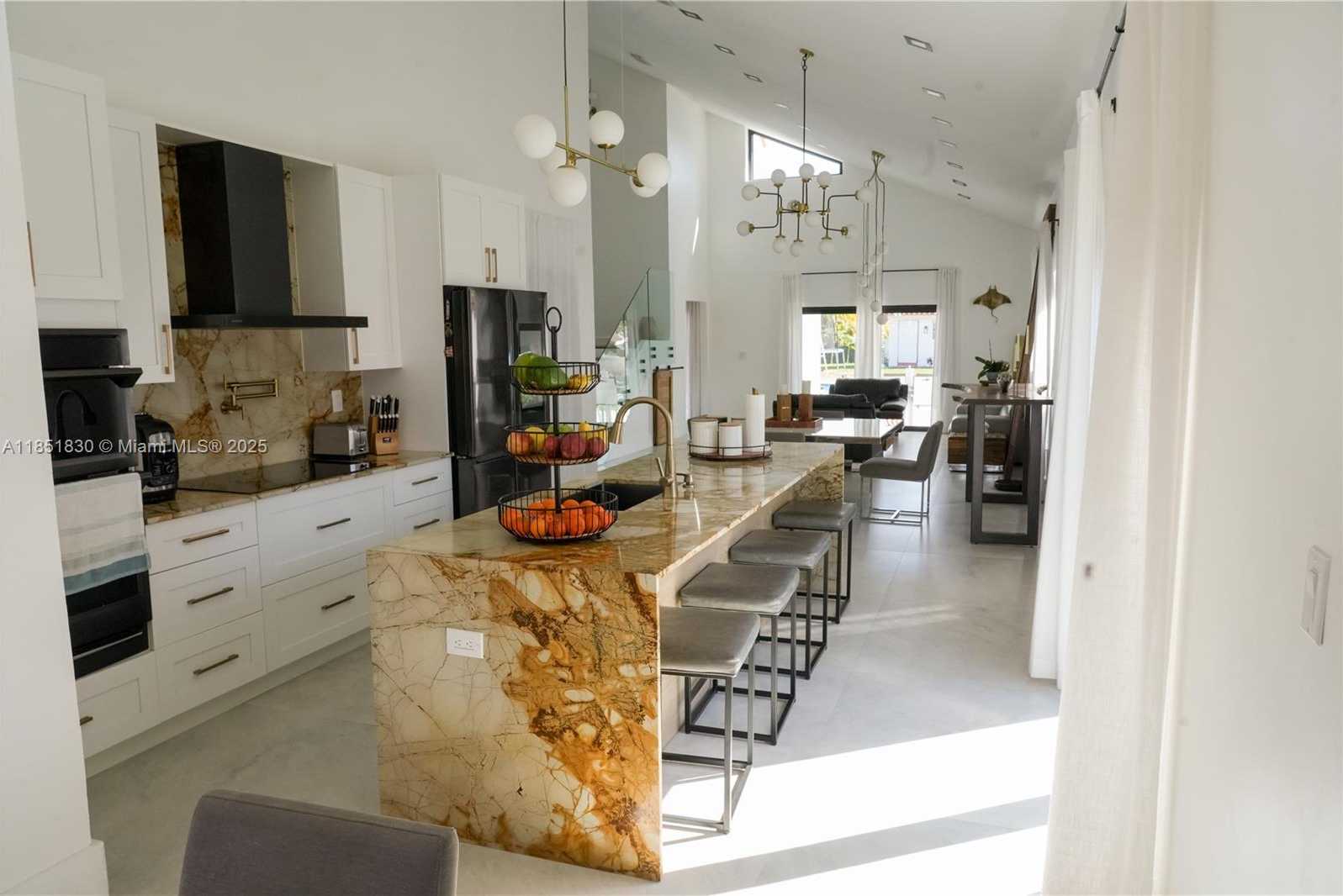 Small Image of 2931 SOUTH WEST 117TH AVE, Miami Number 13