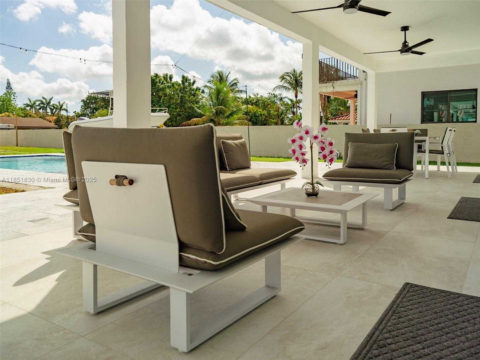Small Image of 2931 SOUTH WEST 117TH AVE, Miami Number 49