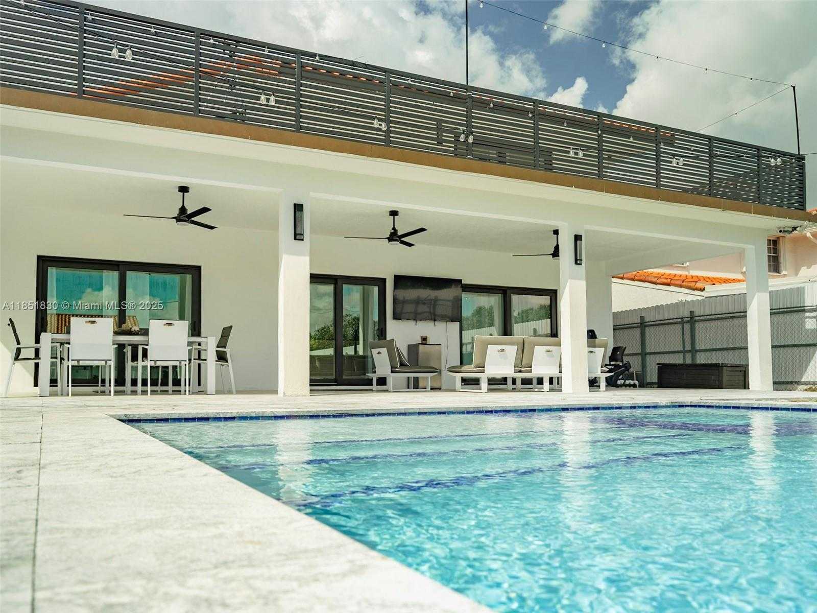 Small Image of 2931 SOUTH WEST 117TH AVE, Miami Number 51