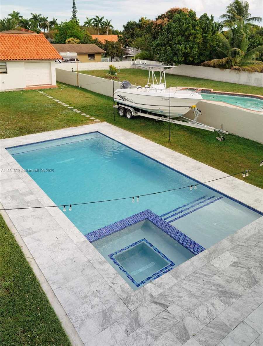 Small Image of 2931 SOUTH WEST 117TH AVE, Miami Number 52