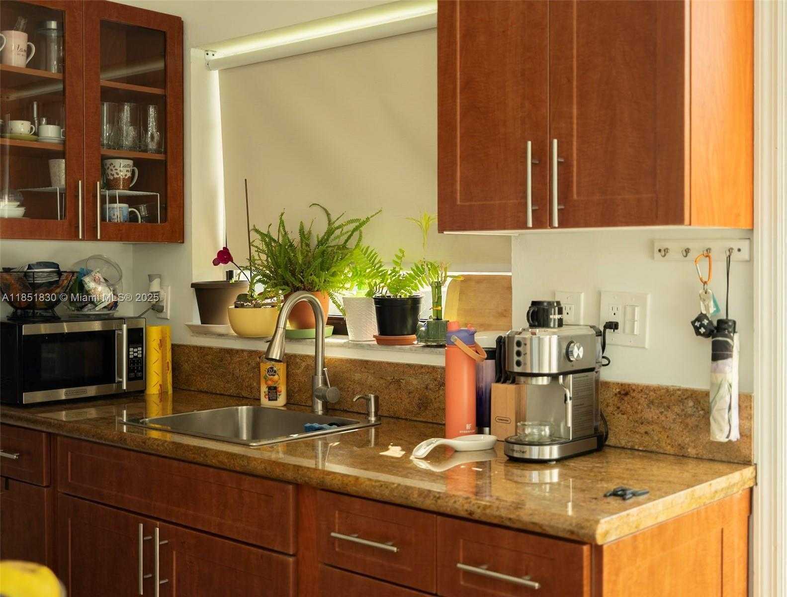 Small Image of 2931 SOUTH WEST 117TH AVE, Miami Number 58
