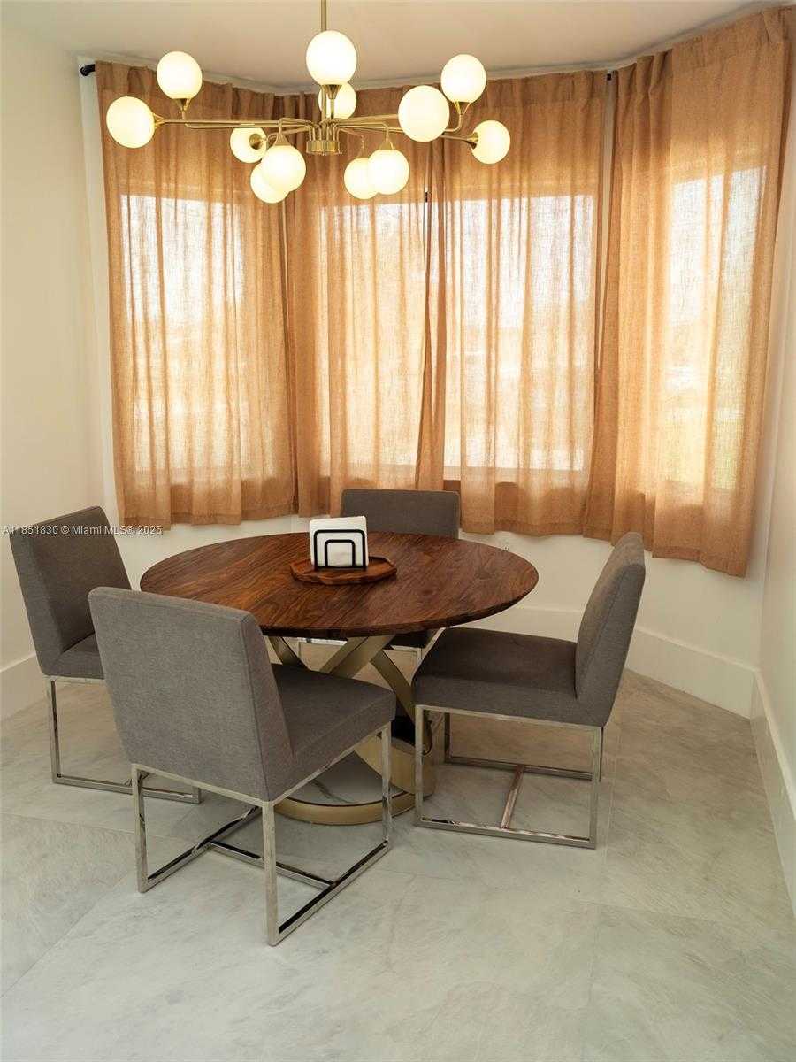 Small Image of 2931 SOUTH WEST 117TH AVE, Miami Number 6