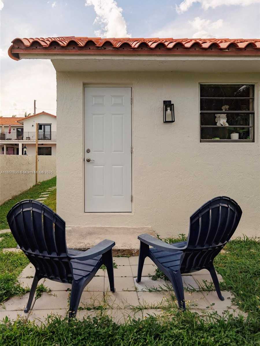 Small Image of 2931 SOUTH WEST 117TH AVE, Miami Number 60