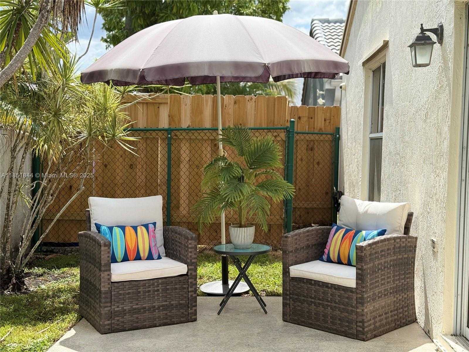 Small Image of 18446 NORTH WEST 21ST STREET, Pembroke Pines Number 19