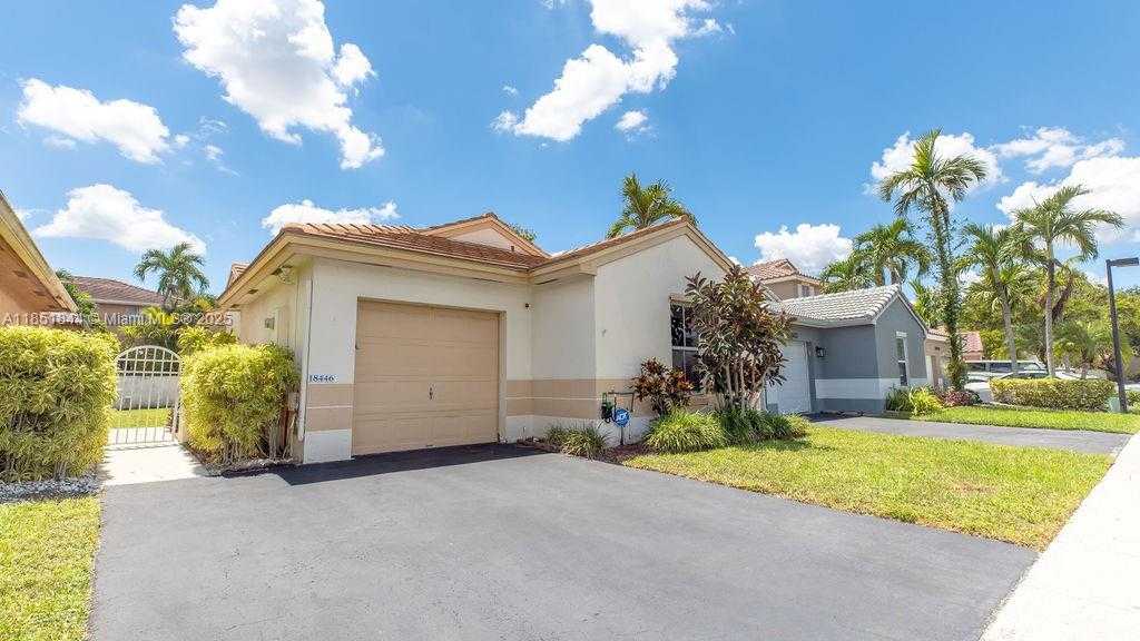 Small Image of 18446 NORTH WEST 21ST STREET, Pembroke Pines Number 24