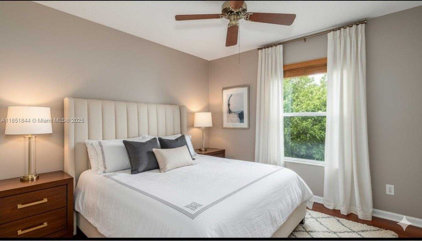 Small Image of 18446 NORTH WEST 21ST STREET, Pembroke Pines Number 6