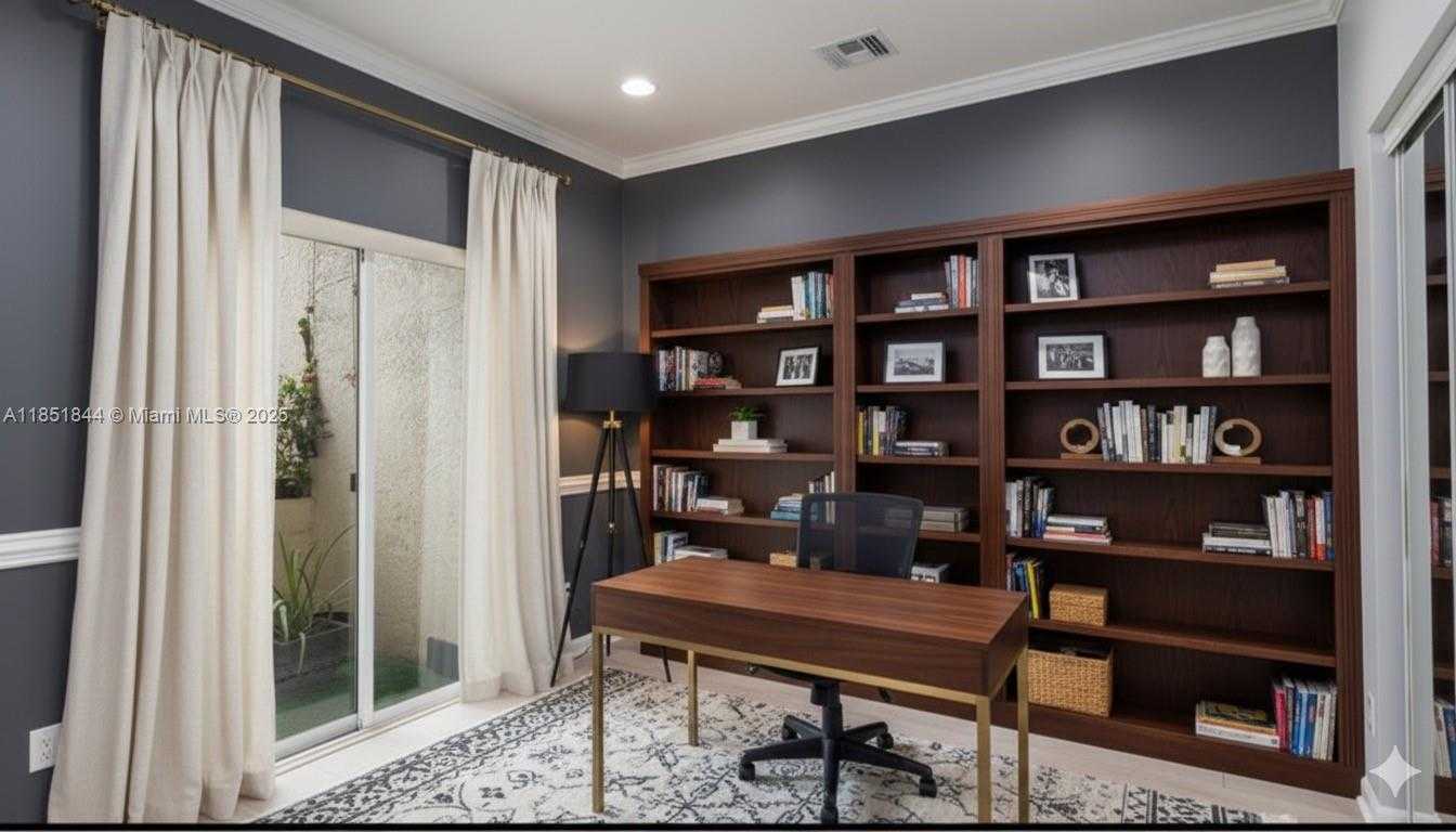 Small Image of 18446 NORTH WEST 21ST STREET, Pembroke Pines Number 7