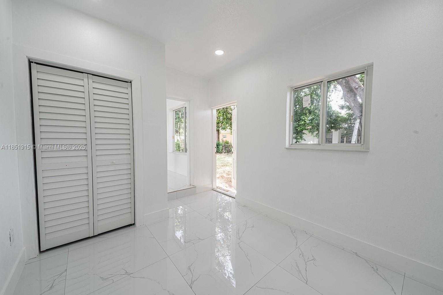 Small Image of 7721 INDIGO ST, Miramar Number 11